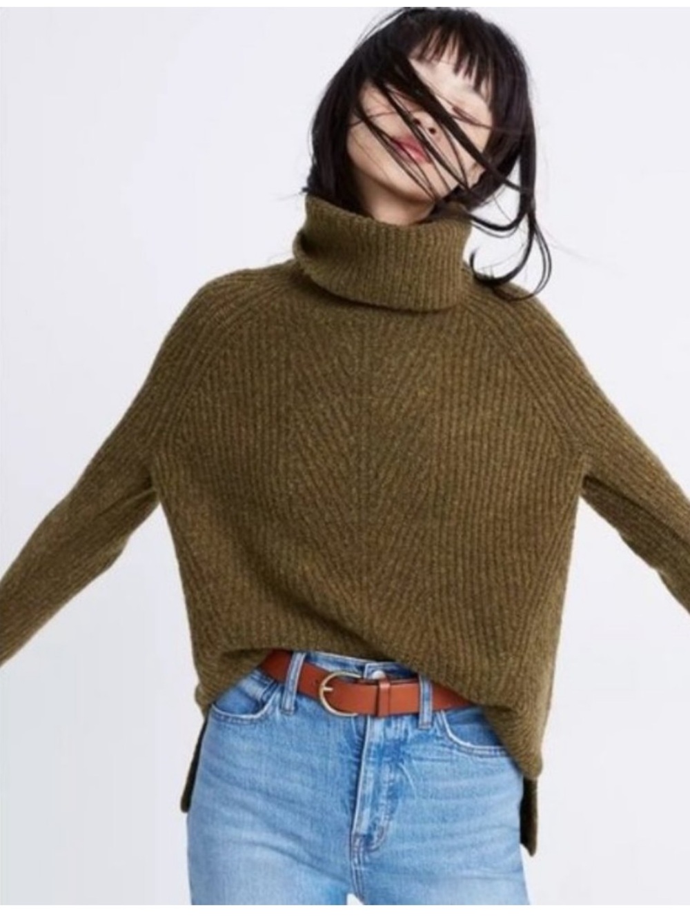 Madewll Mercer Turtleneck Sweater in Coziest Yarn Green Large